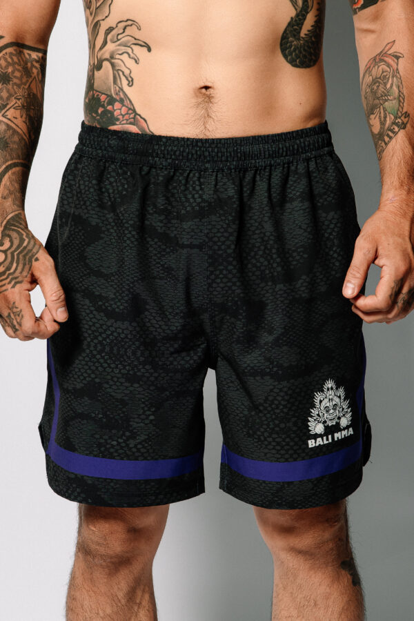 Hybrid Short "Black Mamba"